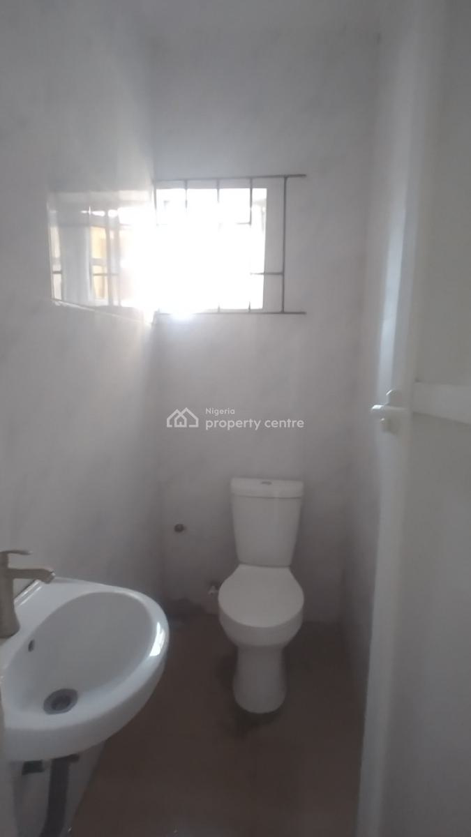 Mini Flat in a Nice Neighborhood, Majek Bus Stop, Sangotedo, Ajah, Lagos, Mini Flat (room and Parlour) for Rent
