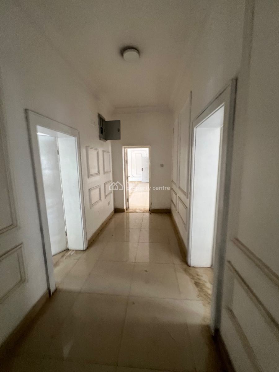 Nice 3 Bedroom Flat with Self Contain Bq, Office/resident)1st Floor, Tarred Rd, Jabi Main(by Shoprite) Tarred Road, Jabi, Abuja, Flat / Apartment for Rent
