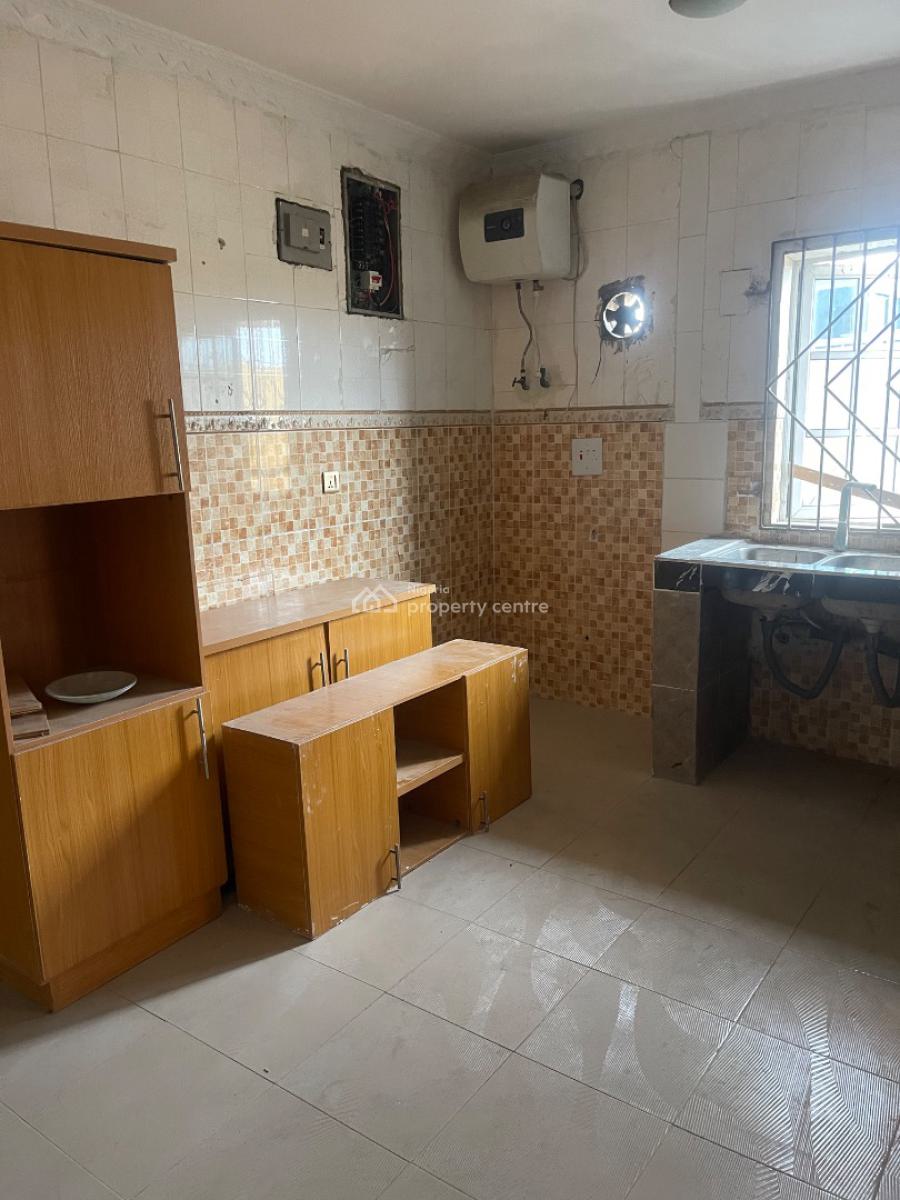 3 Bedroom Flat, Addo Road, Ajah, Lagos, Flat / Apartment for Rent
