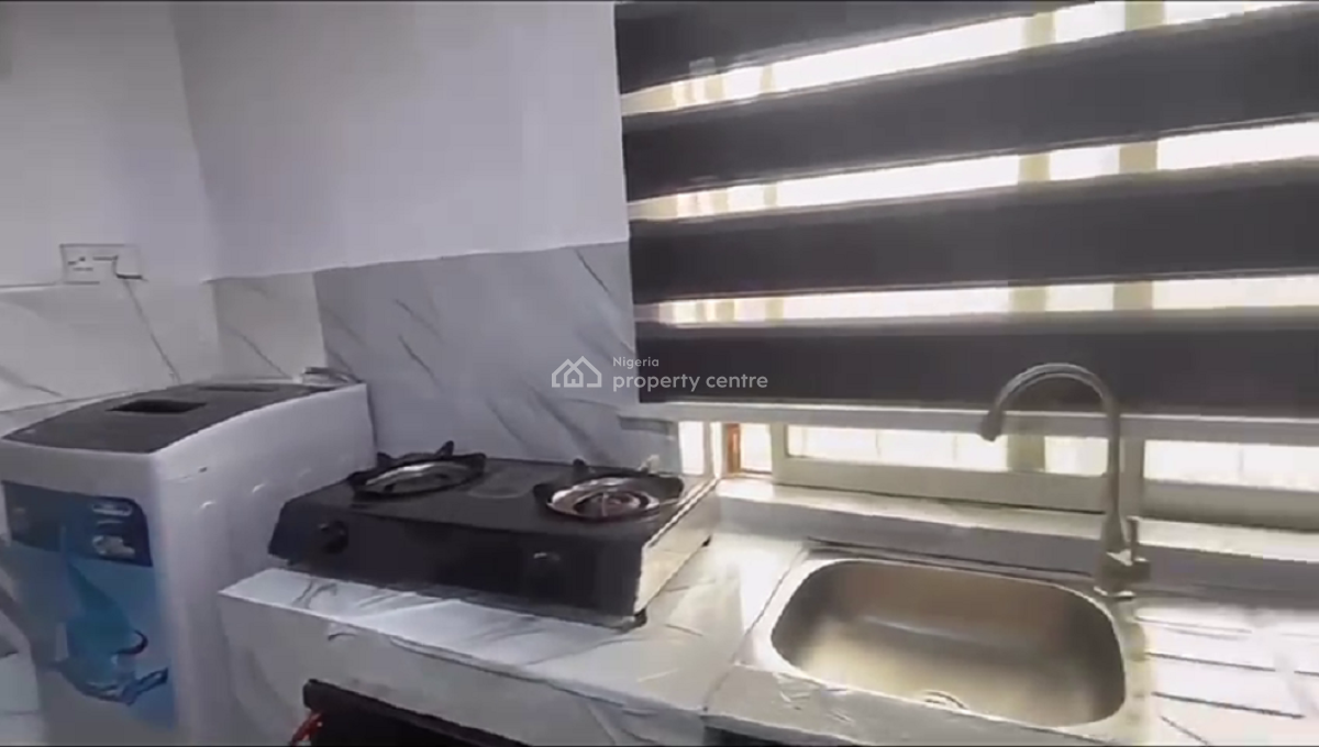 Nicely Furnished 5 Bedroom Apartment, Opebi, Ikeja, Lagos, Flat / Apartment Short Let