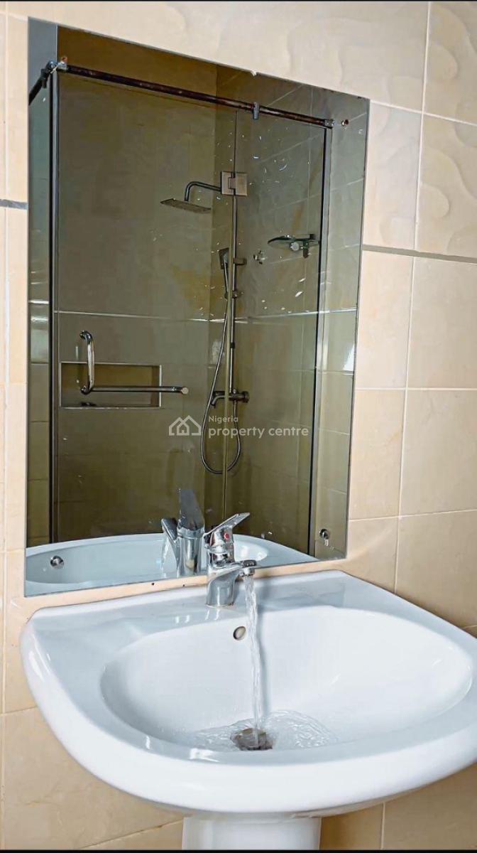 Luxurious 3 Bedroom Apartment with Bq, Lekki, Lagos, Flat / Apartment Short Let