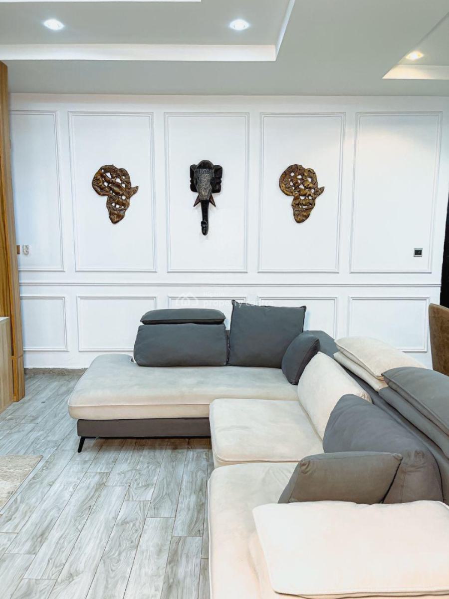 Luxurious 3 Bedroom Apartment with Bq, Lekki, Lagos, Flat / Apartment Short Let