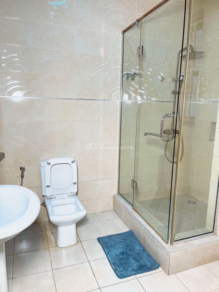 Luxurious 3 Bedroom Apartment with Bq, Lekki, Lagos, Flat / Apartment Short Let