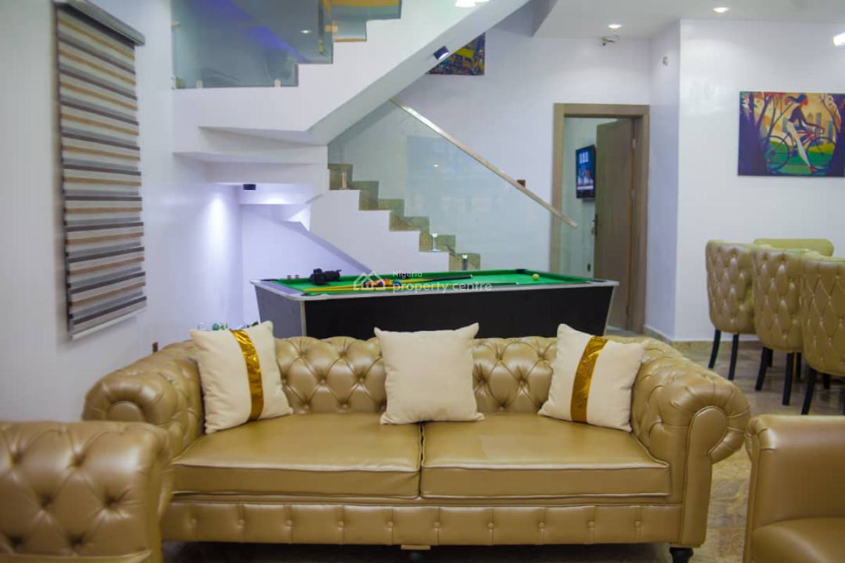 Nicely Furnished 5 Bedroom Apartment, Ikeja Gra, Ikeja, Lagos, Flat / Apartment Short Let