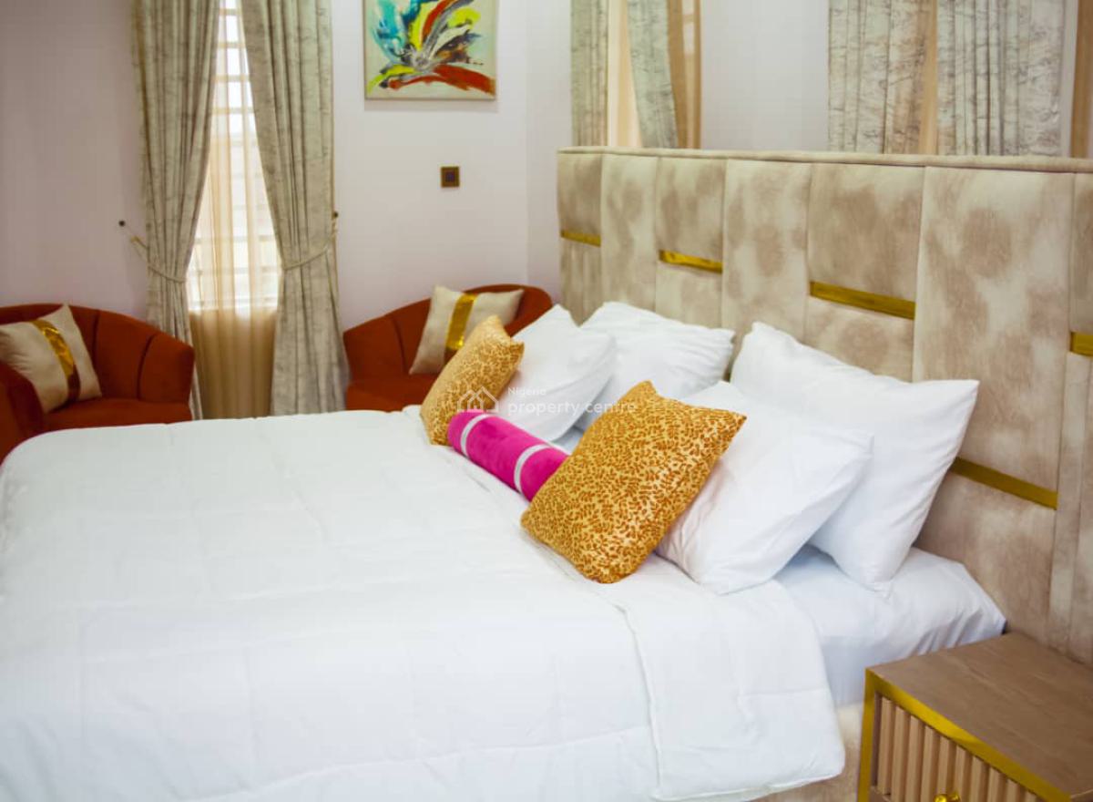 Nicely Furnished 5 Bedroom Apartment, Ikeja Gra, Ikeja, Lagos, Flat / Apartment Short Let