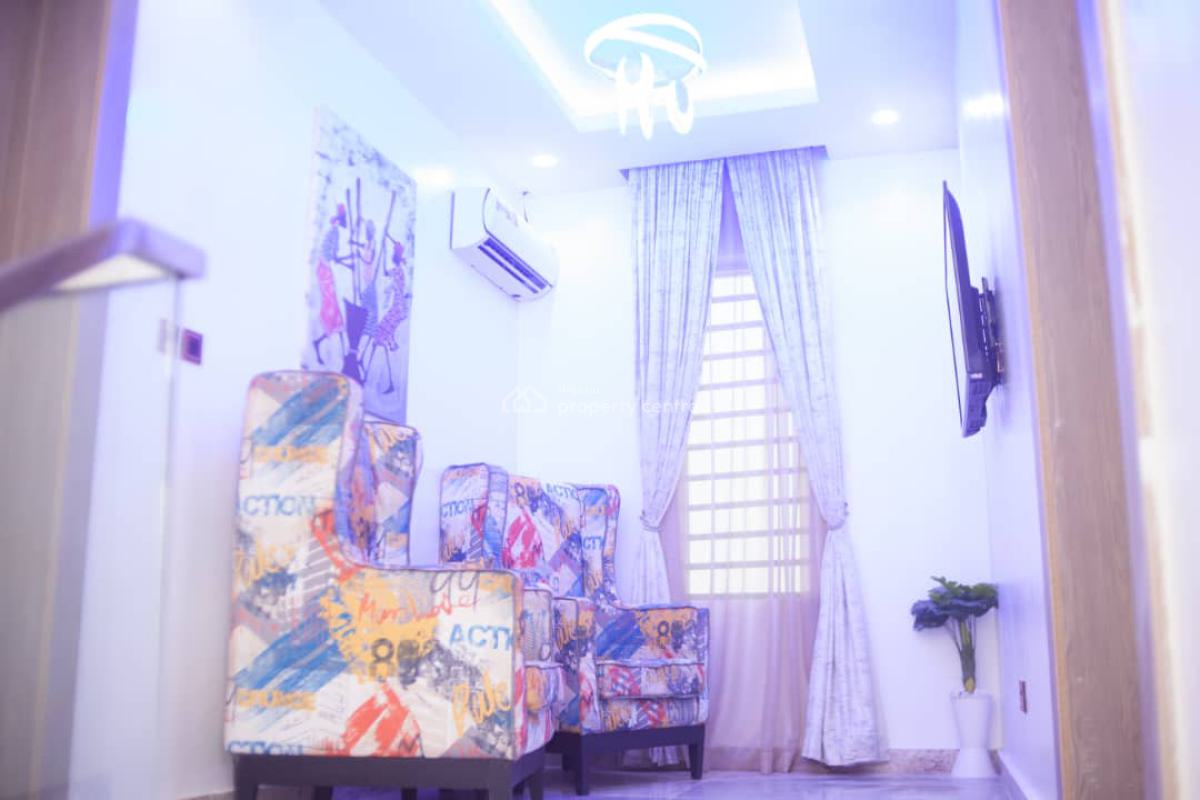 Nicely Furnished 5 Bedroom Apartment, Ikeja Gra, Ikeja, Lagos, Flat / Apartment Short Let