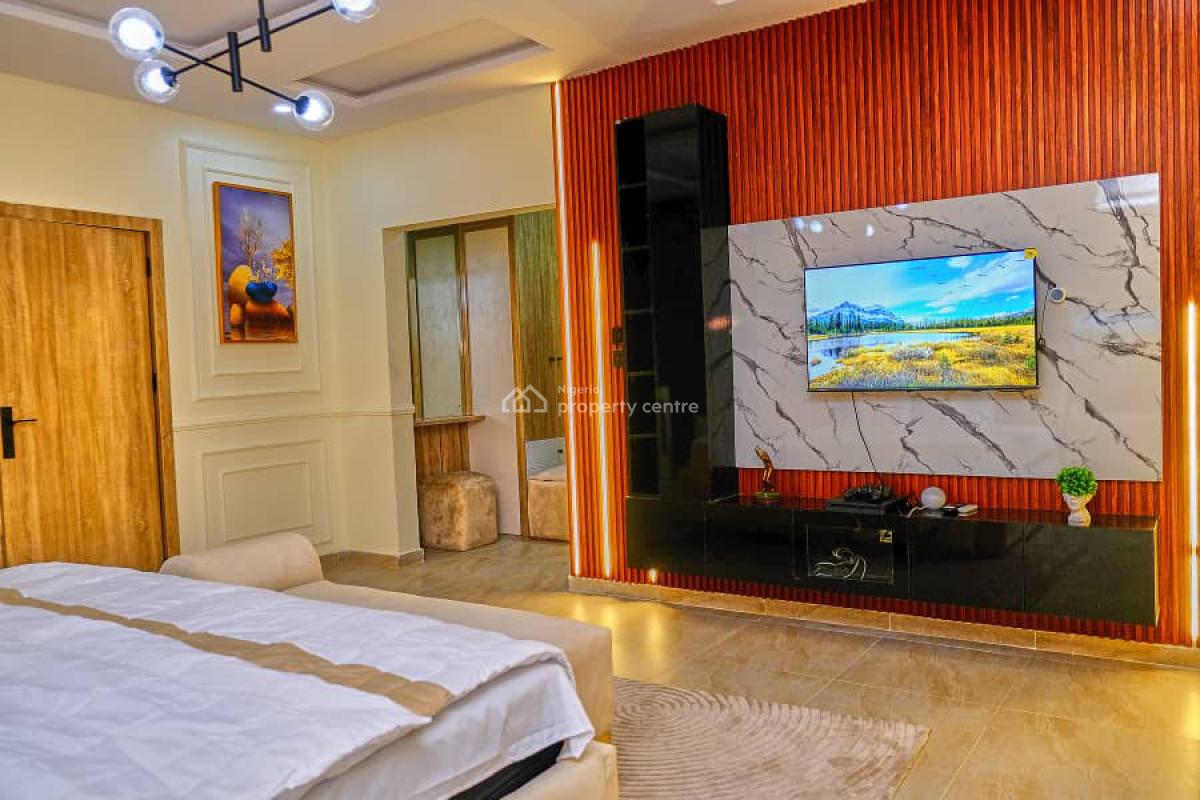 Nicely Furnished 3 Bedroom Apartment, Ajah, Lagos, Flat / Apartment Short Let