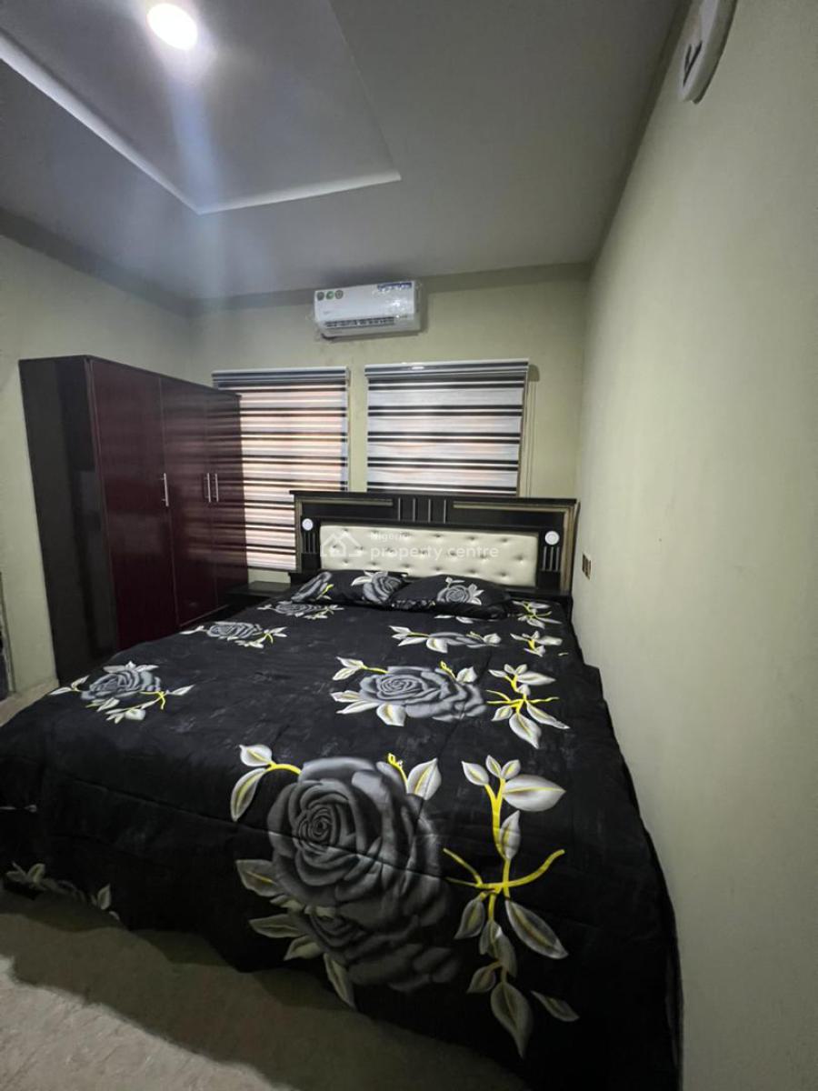 Nicely Furnished 2 Bedroom Apartment, Ago Palace, Isolo, Lagos, Flat / Apartment Short Let