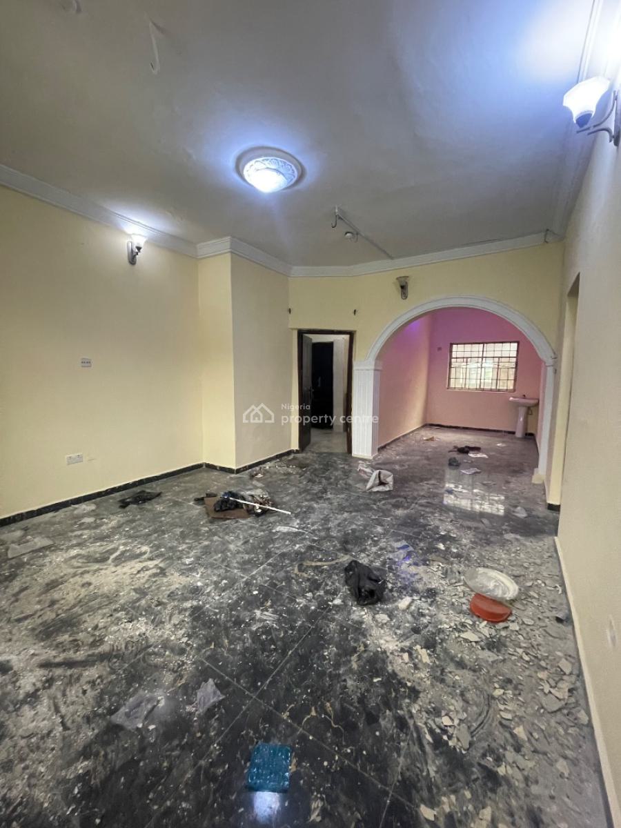 2 Bedroom Flat, Ilaje, Ajah, Lagos, Flat / Apartment for Rent