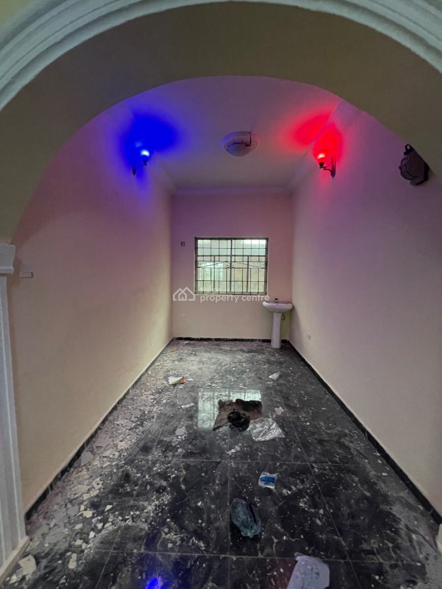 2 Bedroom Flat, Ilaje, Ajah, Lagos, Flat / Apartment for Rent