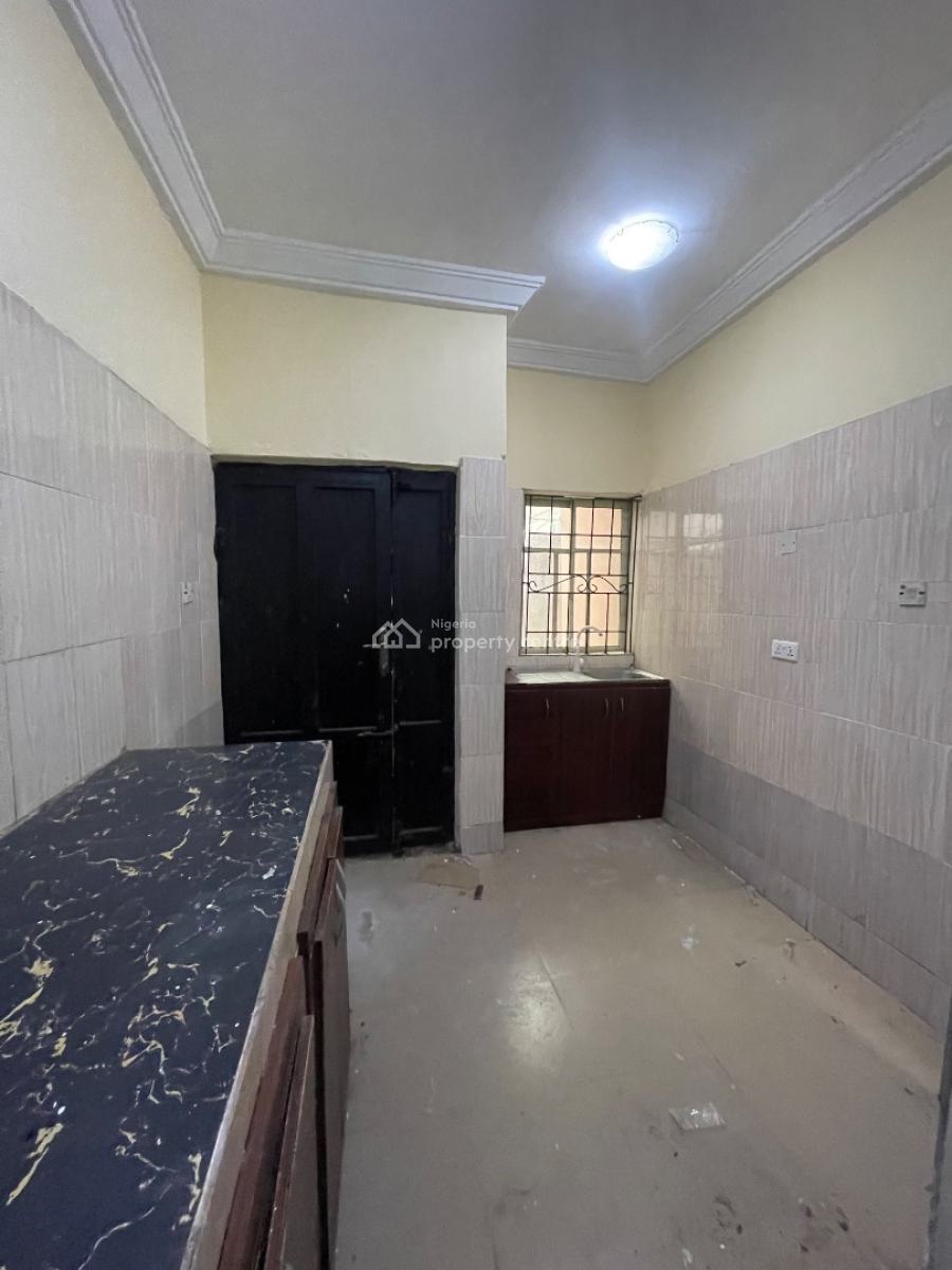 2 Bedroom Flat, Ilaje, Ajah, Lagos, Flat / Apartment for Rent
