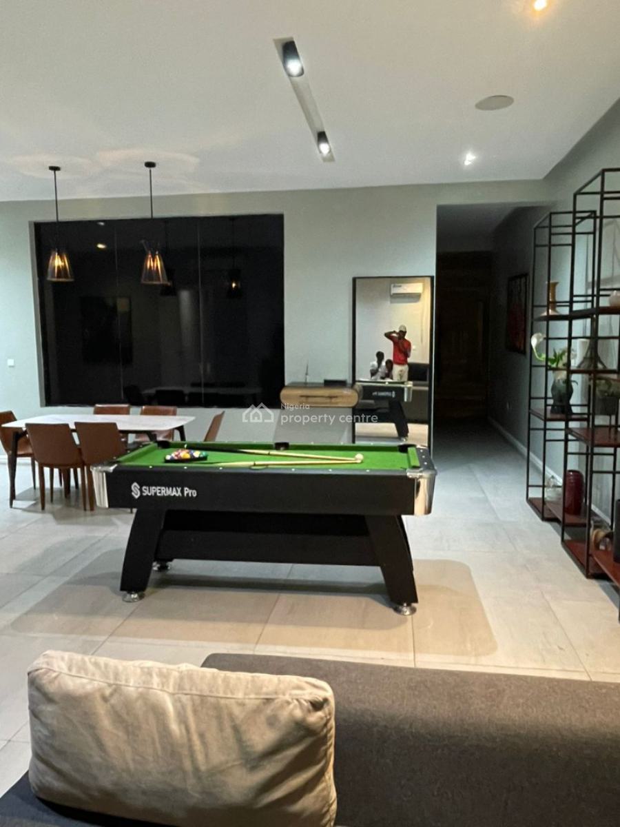Nicely Furnished 2 Bedrooms Apartment, Lekki, Lagos, Flat / Apartment Short Let