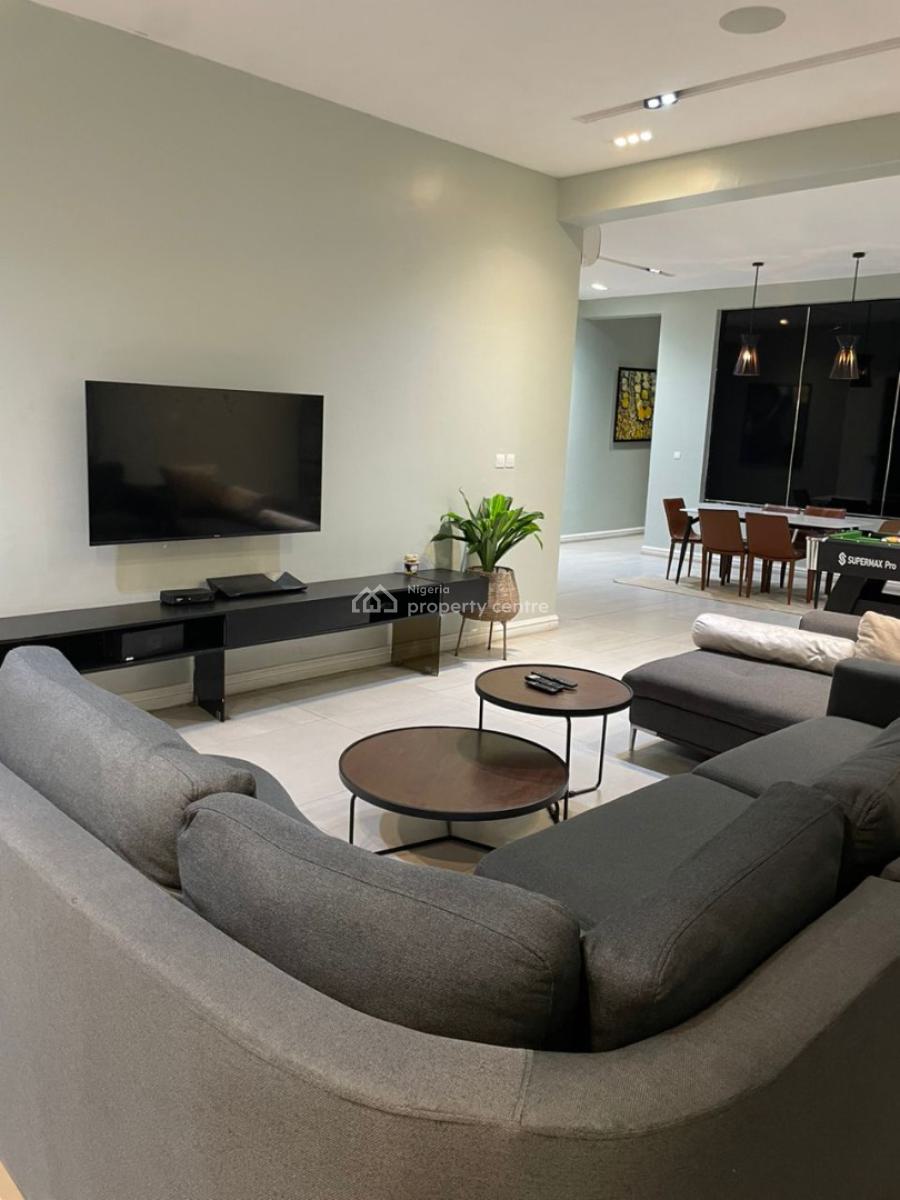 Nicely Furnished 2 Bedrooms Apartment, Lekki, Lagos, Flat / Apartment Short Let