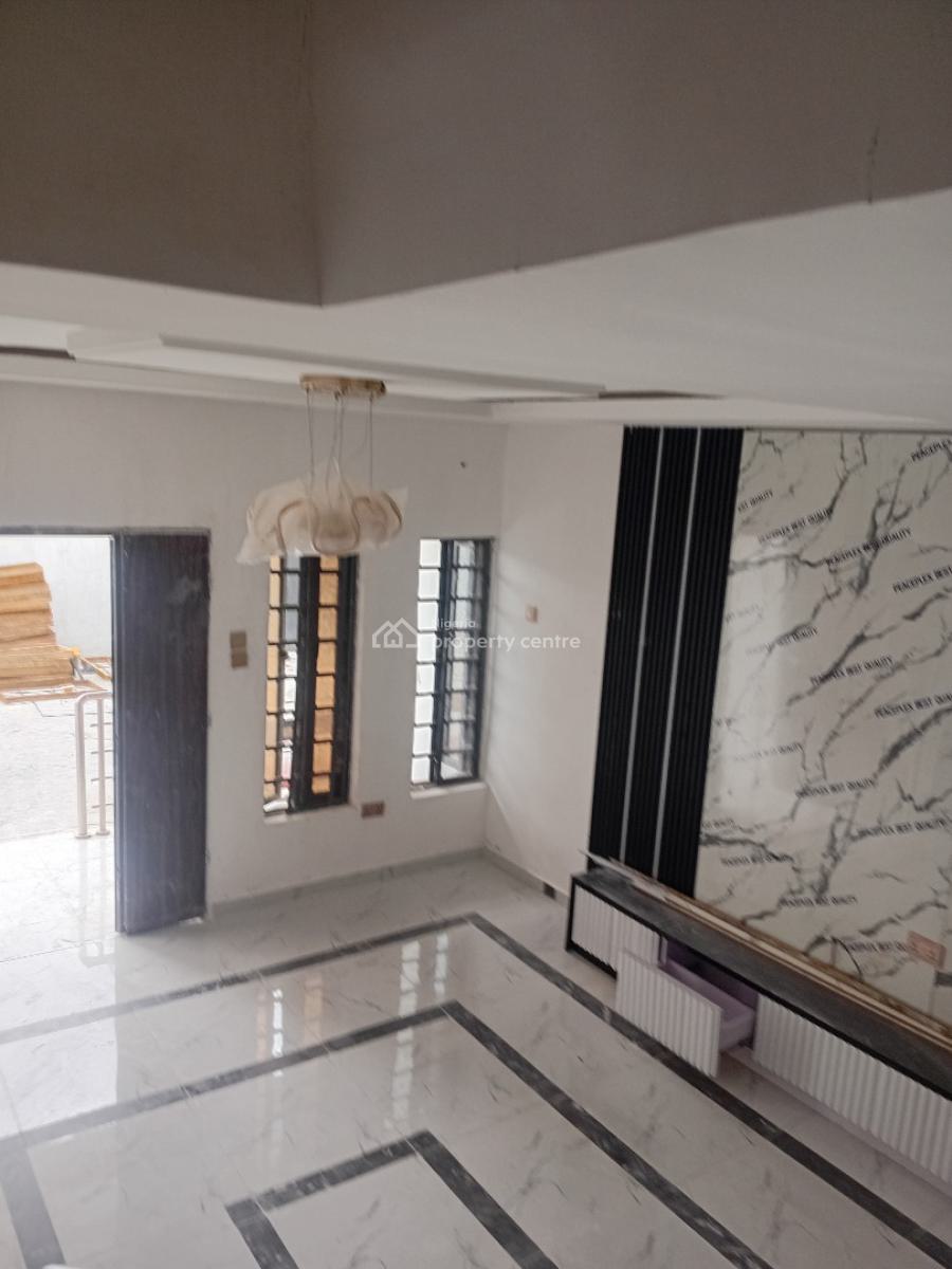Brand New Luxury 2 Bedroom Duplex, 31 Tako Alter Street, Royal Palmwill Estate, Badore, Ajah, Lagos, Flat / Apartment for Rent