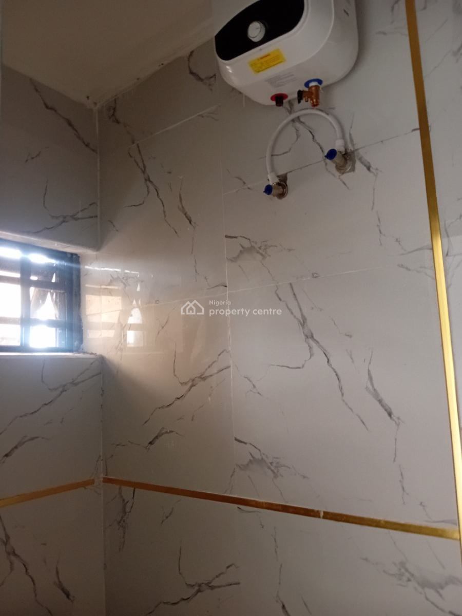 Brand New Luxury 2 Bedroom Duplex, 31 Tako Alter Street, Royal Palmwill Estate, Badore, Ajah, Lagos, Flat / Apartment for Rent
