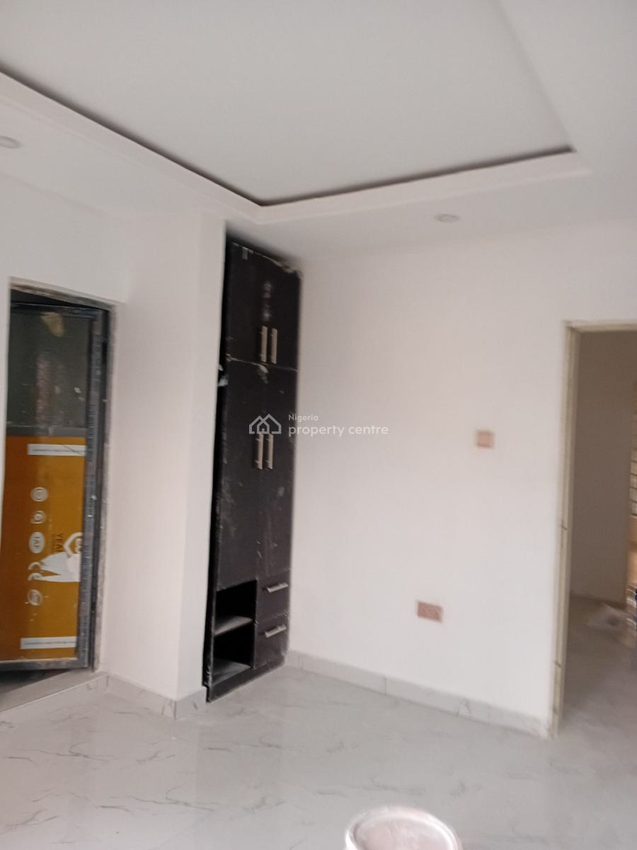 Brand New Luxury 2 Bedroom Duplex, 31 Tako Alter Street, Royal Palmwill Estate, Badore, Ajah, Lagos, Flat / Apartment for Rent