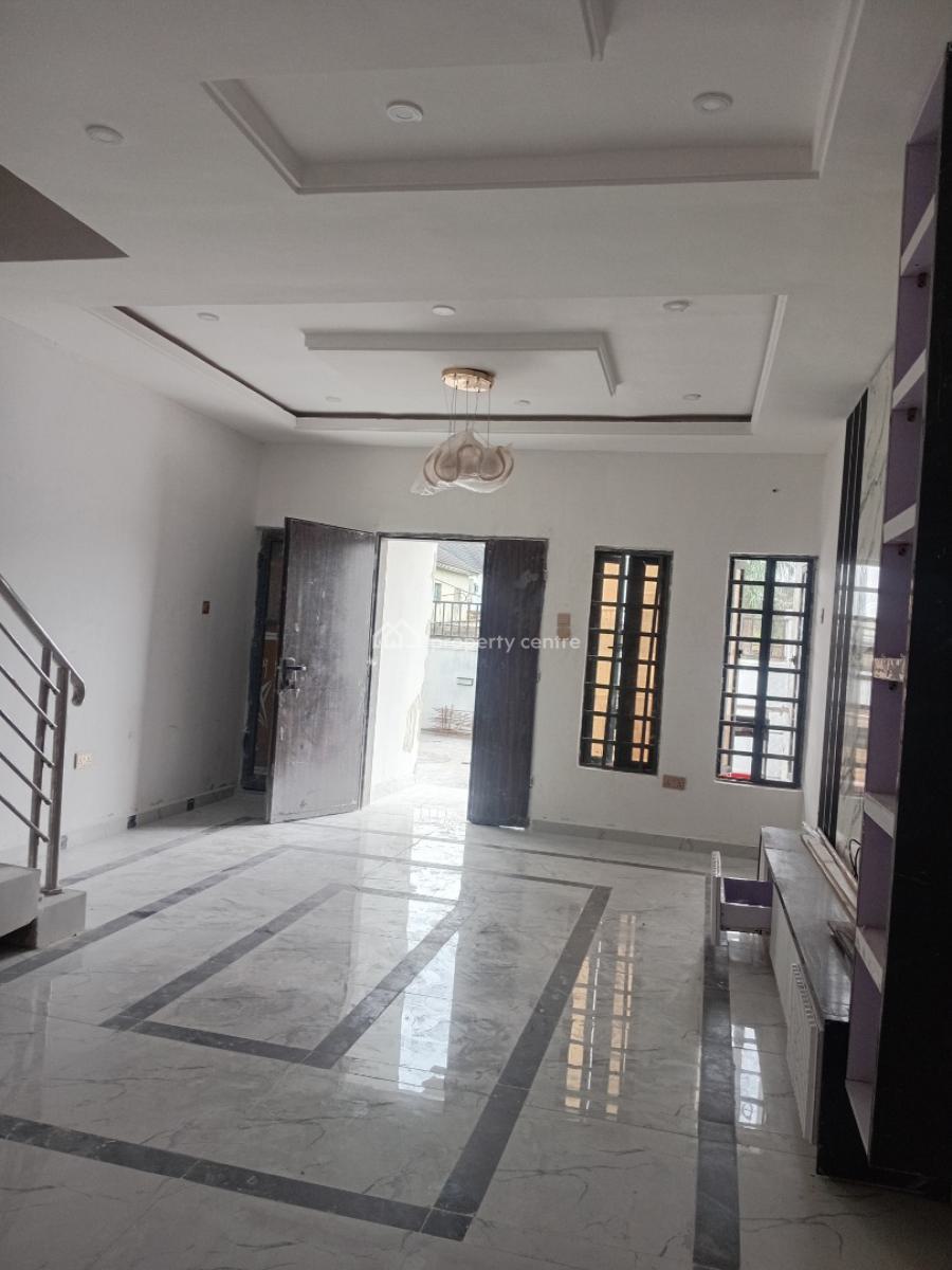 Brand New Luxury 2 Bedroom Duplex, 31 Tako Alter Street, Royal Palmwill Estate, Badore, Ajah, Lagos, Flat / Apartment for Rent