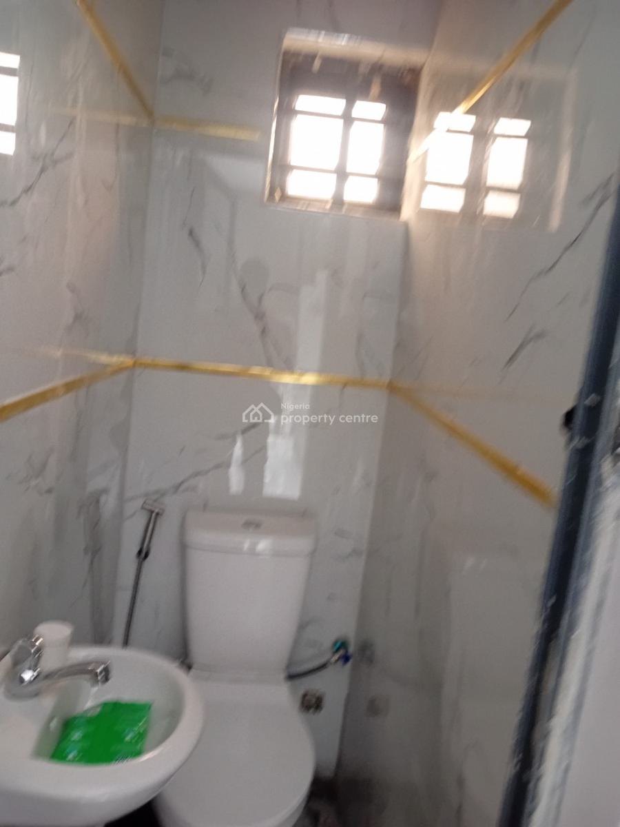 Brand New Luxury 2 Bedroom Duplex, 31 Tako Alter Street, Royal Palmwill Estate, Badore, Ajah, Lagos, Flat / Apartment for Rent