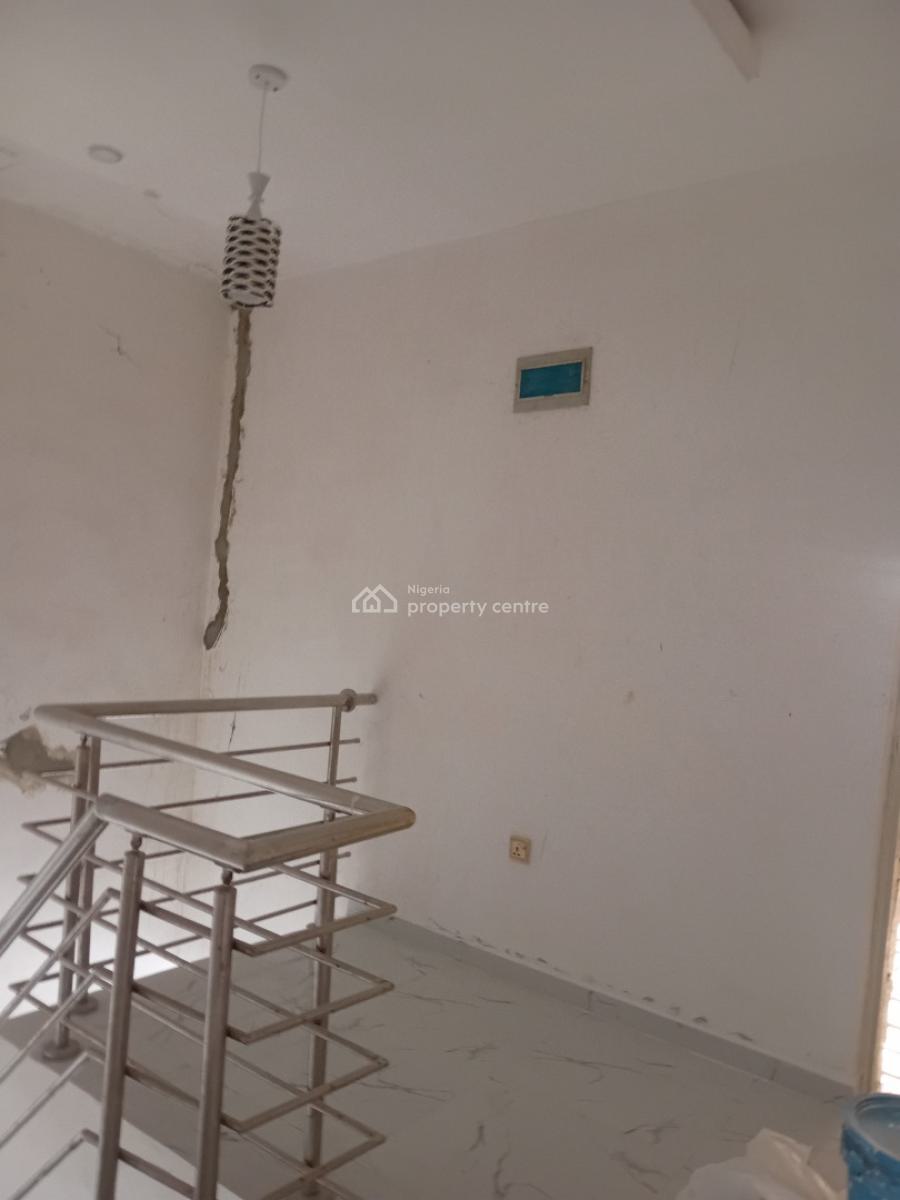 Brand New Luxury 2 Bedroom Duplex, 31 Tako Alter Street, Royal Palmwill Estate, Badore, Ajah, Lagos, Flat / Apartment for Rent