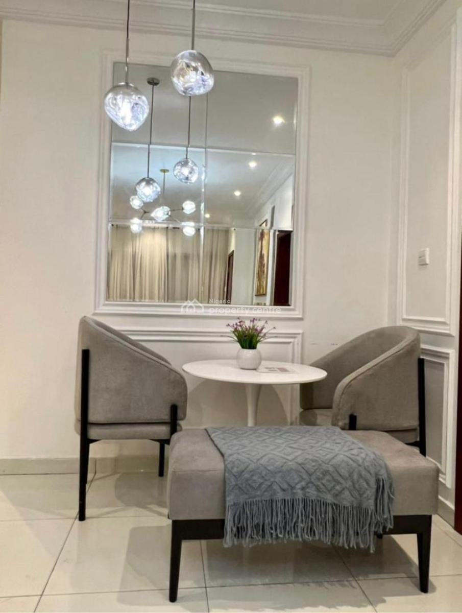 Nicely Furnished 2 Bedroom Apartment, Lekki Phase 1, Lekki, Lagos, Flat / Apartment Short Let