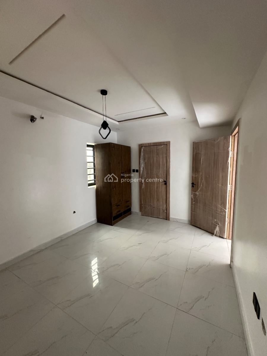 1bedroom Miniflat, Ologolo, Ologolo, Lekki, Lagos, Block of Flats for Sale