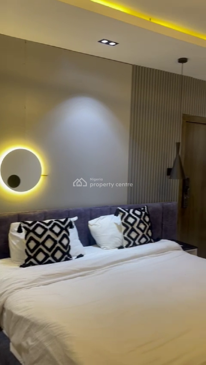 Nicely Furnished Studio Apartment, Lekki Phase 1, Lekki, Lagos, Flat / Apartment Short Let