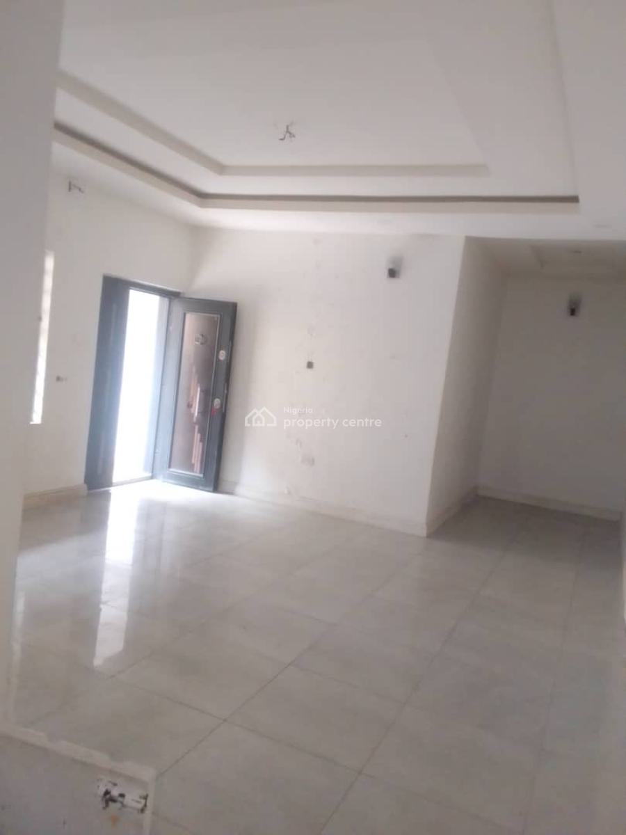 Standard 2 Bedroom Apartment, Addo Road, Ado, Ajah, Lagos, Flat / Apartment for Rent