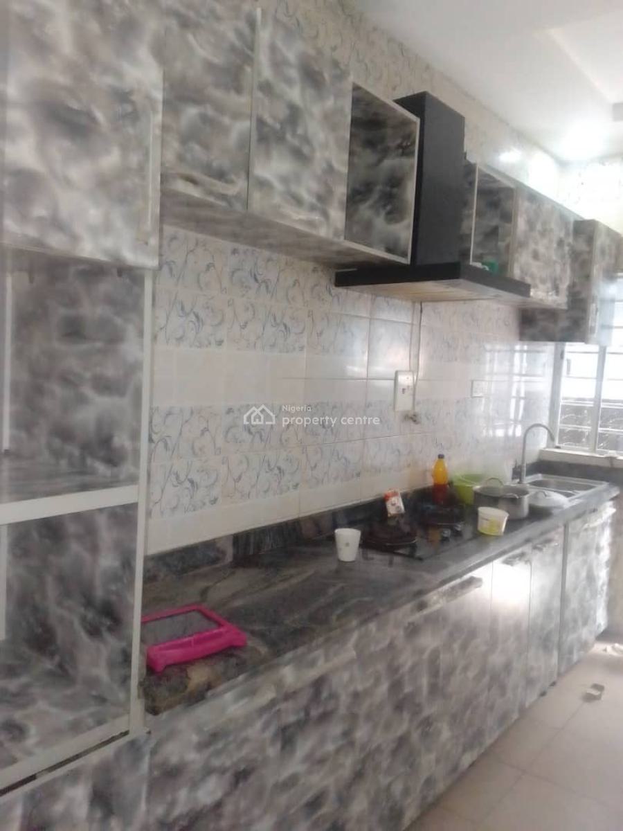 Standard 2 Bedroom Apartment, Addo Road, Ado, Ajah, Lagos, Flat / Apartment for Rent