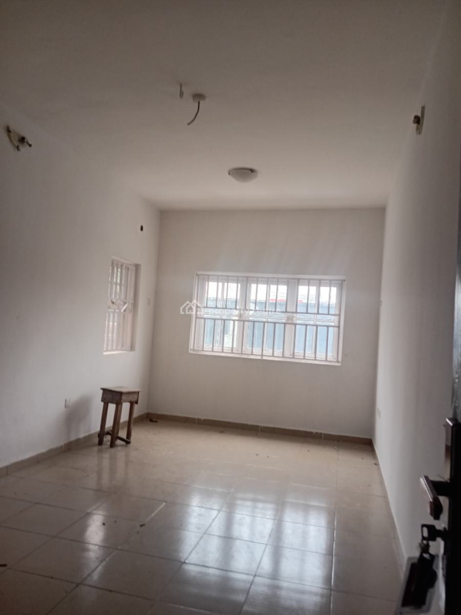 Standard Luxury 3 Bedroom Apartment, 32 Niye Seyi Street, Badore, Ajah, Lagos, Flat / Apartment for Rent