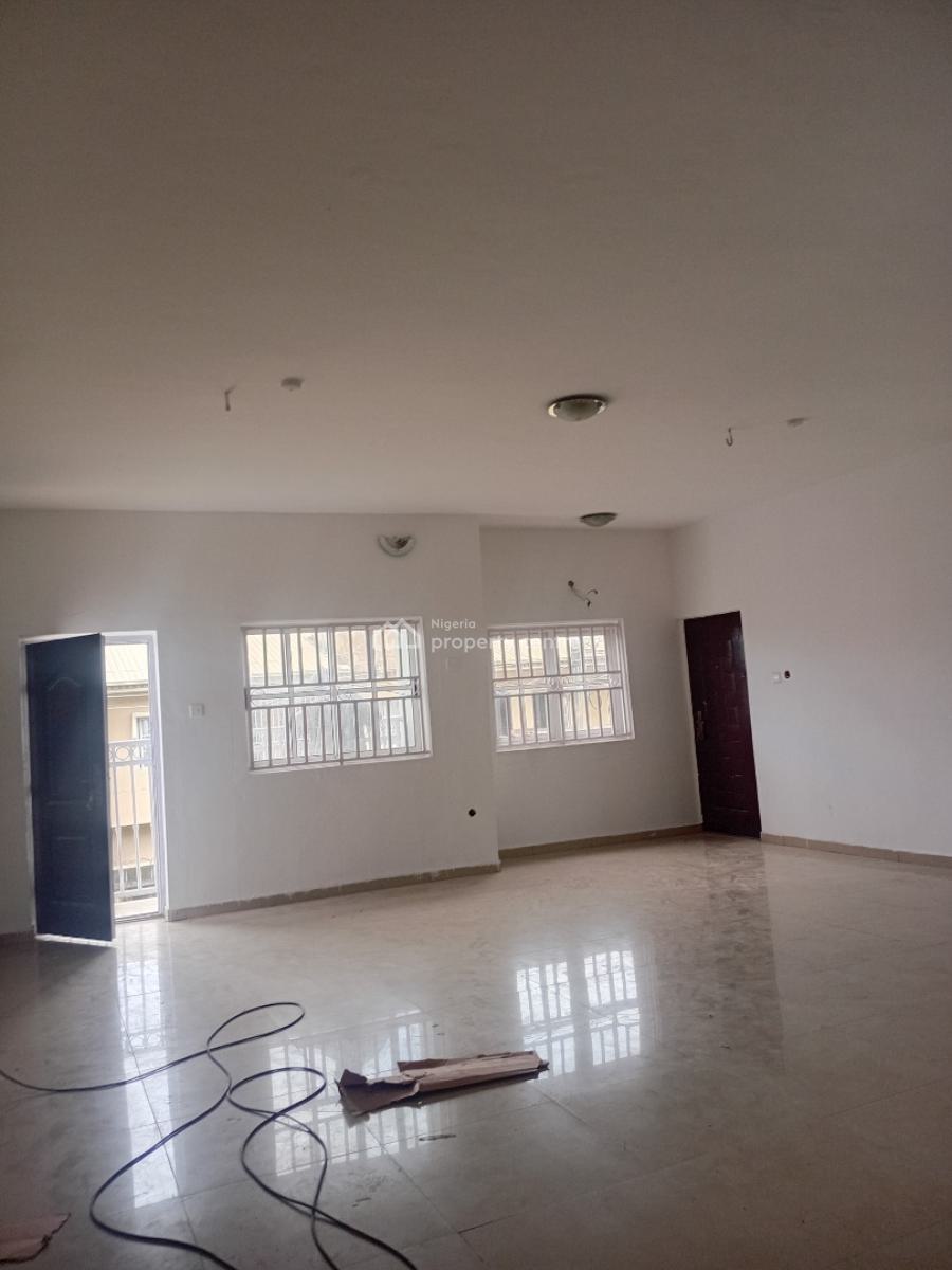 Standard Luxury 3 Bedroom Apartment, 32 Niye Seyi Street, Badore, Ajah, Lagos, Flat / Apartment for Rent