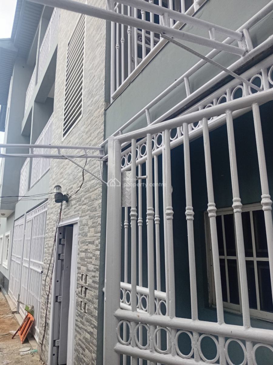Standard Luxury 3 Bedroom Apartment, 32 Niye Seyi Street, Badore, Ajah, Lagos, Flat / Apartment for Rent