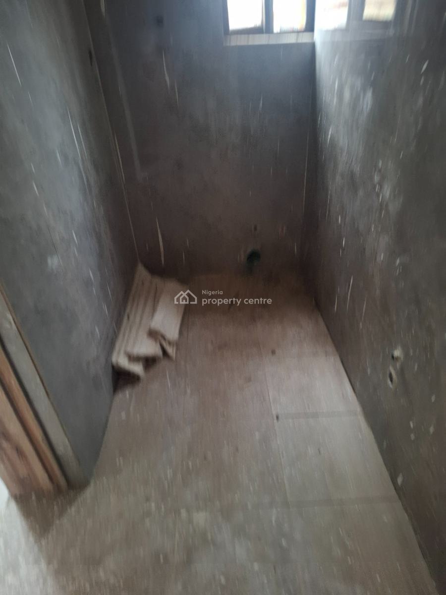 Newly Renovated 2 Bedroom Upstairs, Ado, Ajah, Lagos, Flat / Apartment for Rent