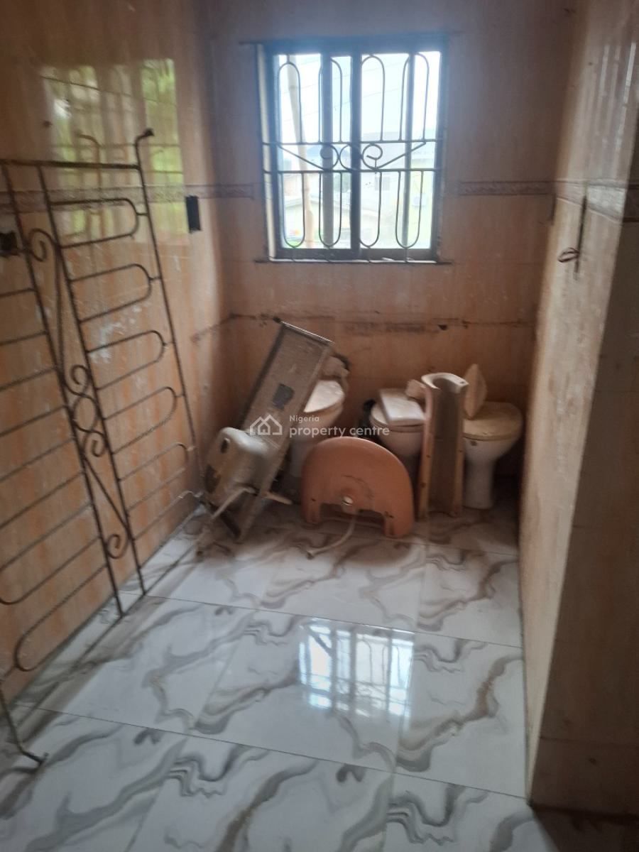 Newly Renovated 2 Bedroom Upstairs, Ado, Ajah, Lagos, Flat / Apartment for Rent