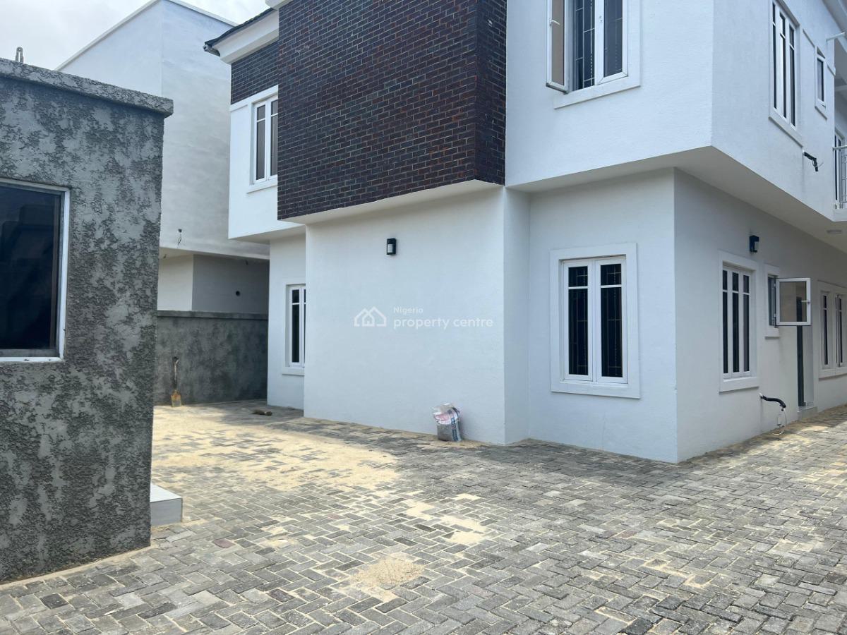 Serviced 2 Bedroom Luxury Apartment, Lekki Phase 1, Lekki, Lagos, Flat / Apartment for Rent