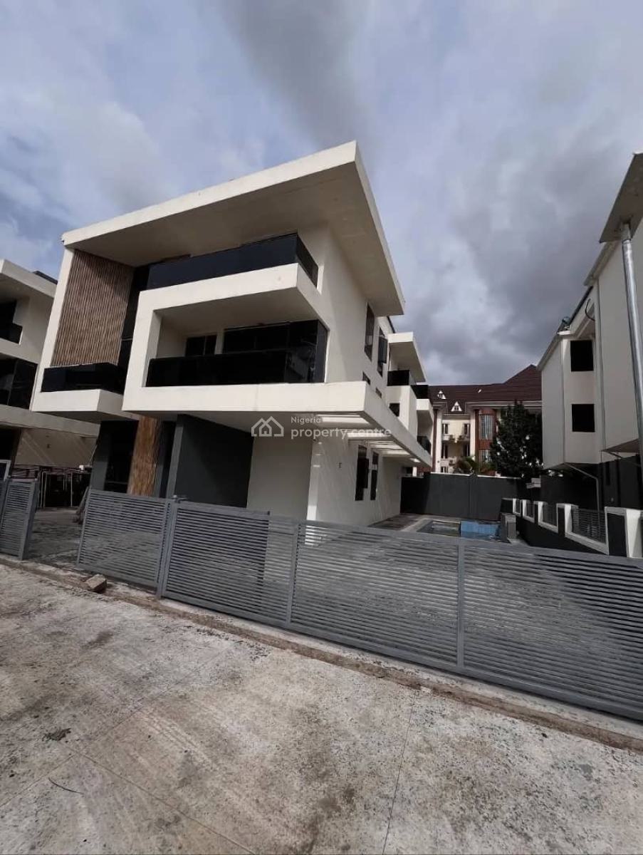 Spacious 6 Bedroom Duplex with Swimming Pool, Guzape District, Abuja, Detached Duplex for Sale