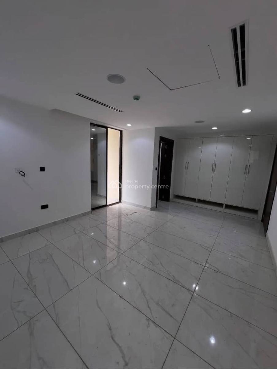 Spacious 6 Bedroom Duplex with Swimming Pool, Guzape District, Abuja, Detached Duplex for Sale