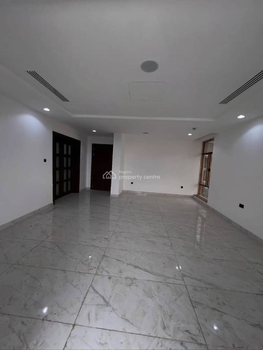 Spacious 6 Bedroom Duplex with Swimming Pool, Guzape District, Abuja, Detached Duplex for Sale
