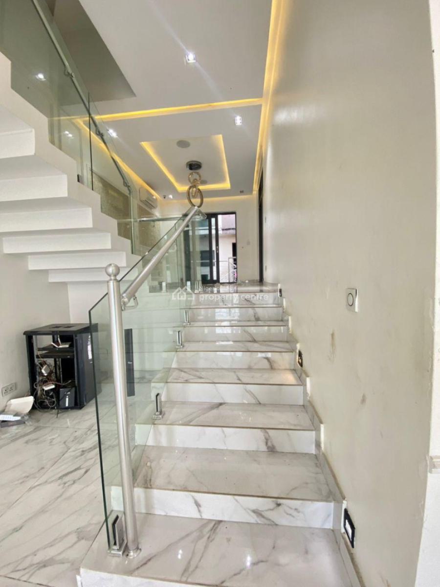 Amazing 5 Bedroom Semi Detached House with 2 Room Bq, Old Ikoyi, Ikoyi, Lagos, Semi-detached Duplex for Sale