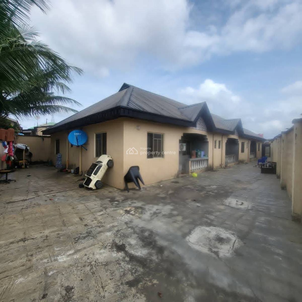 Block of Flats, Abaranje Okerube, Ikotun, Lagos, Block of Flats for Sale
