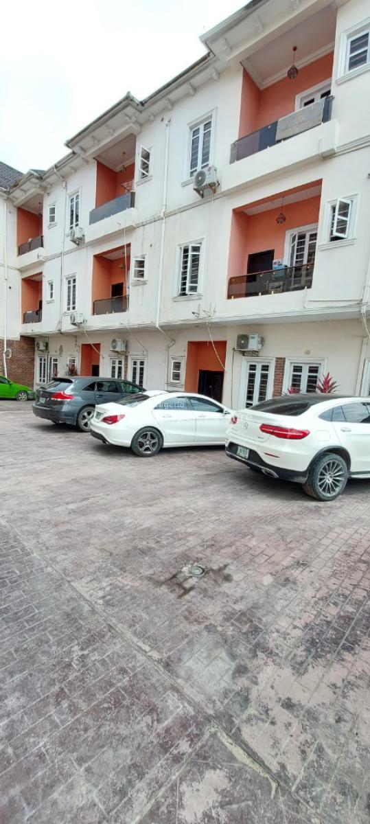 Spacious Boys Quarter with Separate Kitchen, Ologolo, Lekki, Lagos, Terraced Duplex for Rent