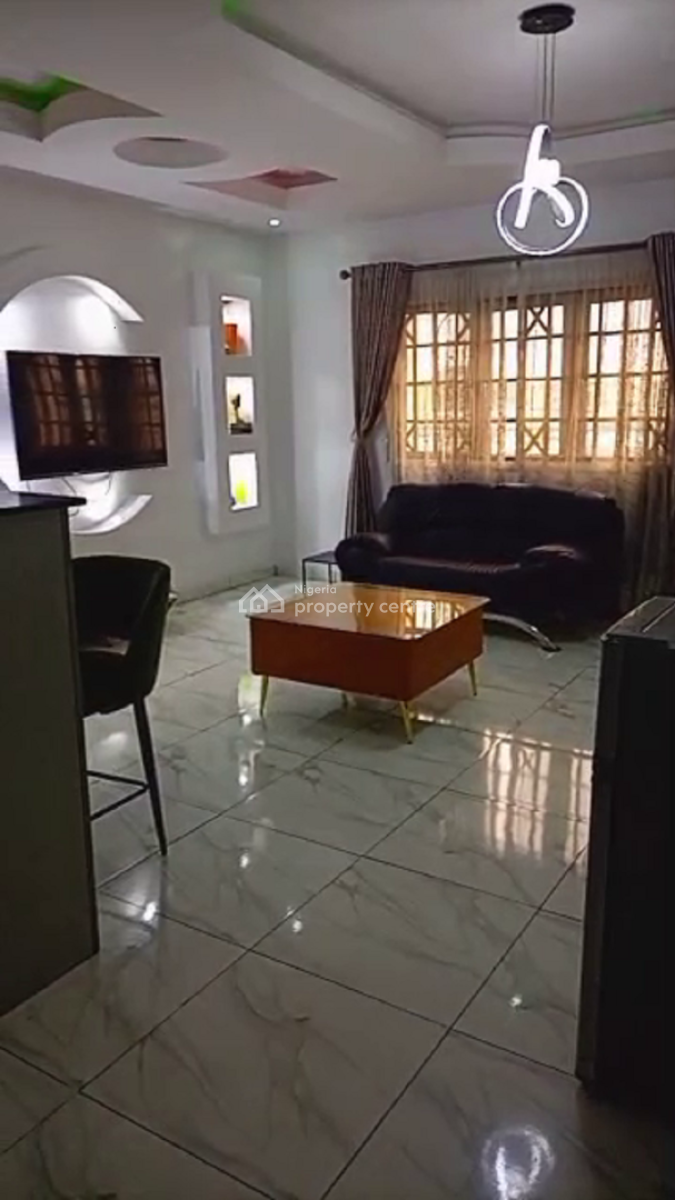 Nicely Furnished 2 Bedroom Apartment, Surulere, Lagos, Flat / Apartment Short Let