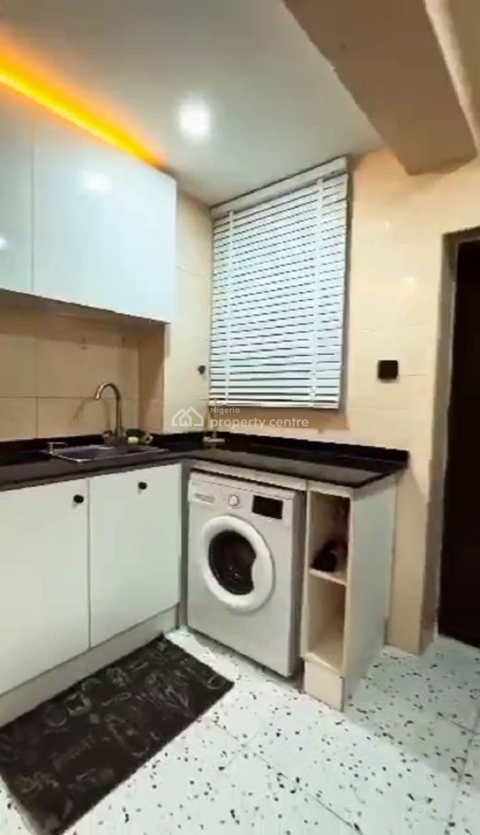 Nicely Furnished 2 Bedroom Apartment, Surulere, Lagos, Flat / Apartment Short Let