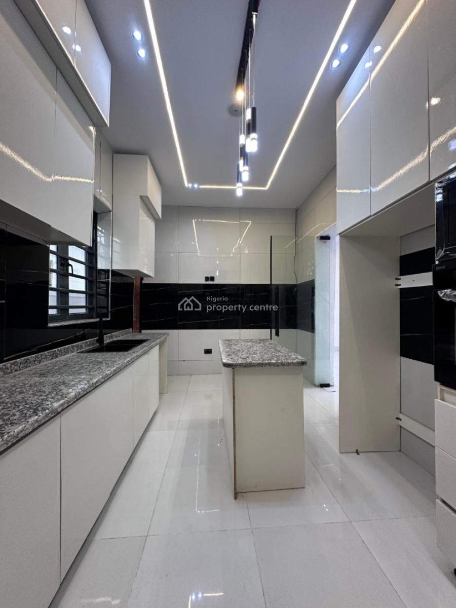 Luxury 4 Bedrooms Semi-detached Duplex, Lekki, Lagos, Semi-detached Duplex for Sale