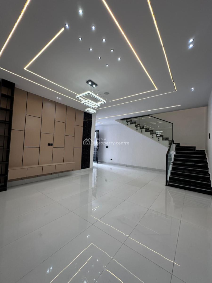 Luxury 4 Bedrooms Semi-detached Duplex, Lekki, Lagos, Semi-detached Duplex for Sale