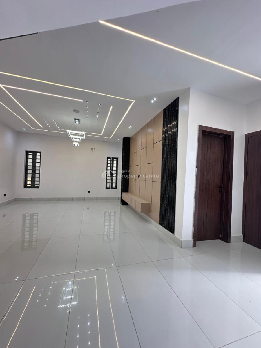 Luxury 4 Bedrooms Semi-detached Duplex, Lekki, Lagos, Semi-detached Duplex for Sale