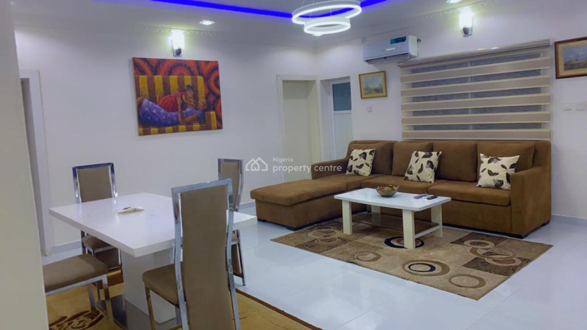 Nicely Furnished 3 Bedroom Apartment, Surulere, Lagos, Flat / Apartment Short Let