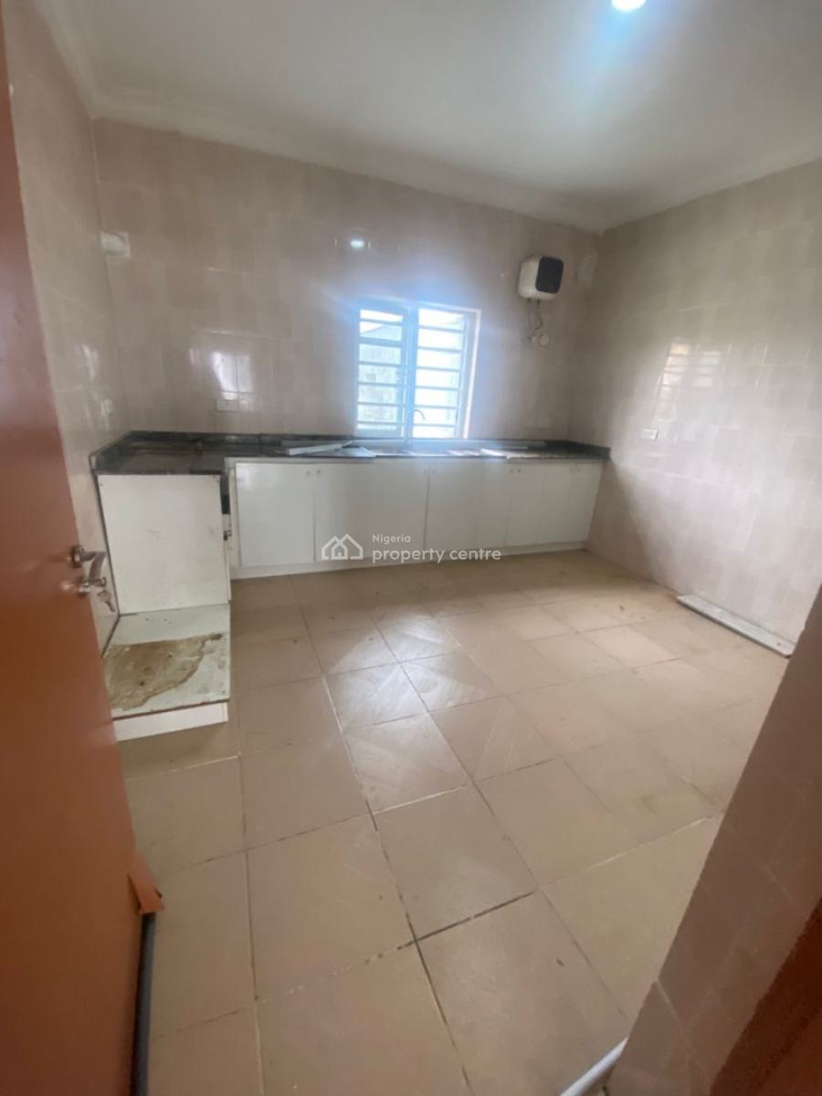 Lovely 2 Bedroom Apartment Inside a Serene Estate, Jubilee Estate, Abraham Adesanya, Ajah, Ajah, Lagos, Flat / Apartment for Rent