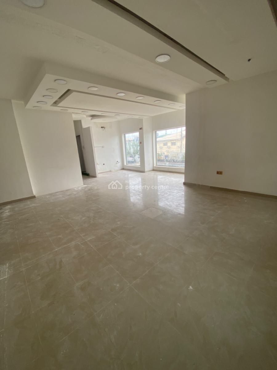 Very Spacious Shop Space, Off Emmanuel Abimbola Cole, Lekki Phase 1, Lekki, Lagos, Shop for Rent