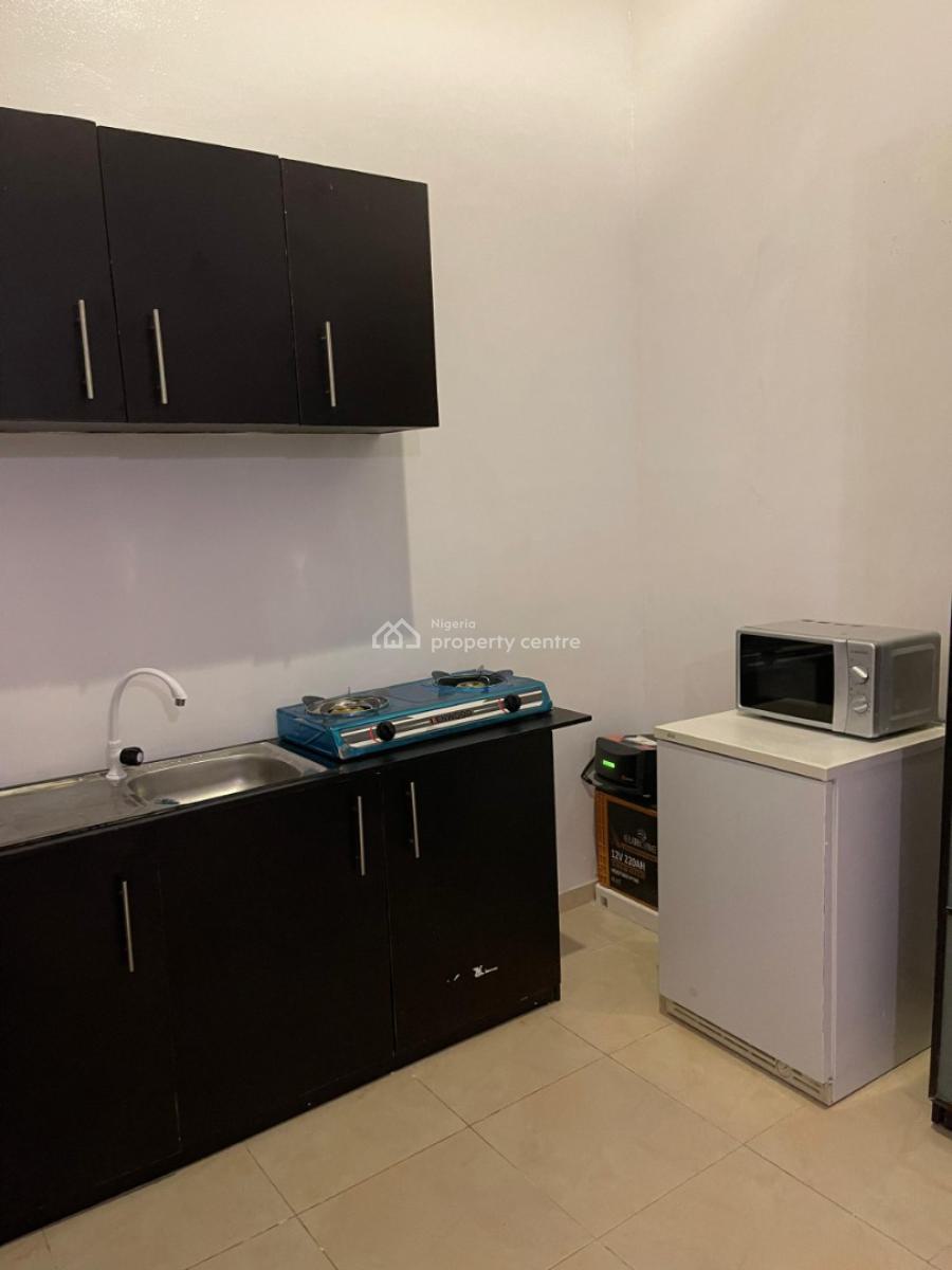 Nicely Furnished Studio Apartment, Osapa, Lekki, Lagos, Flat / Apartment Short Let