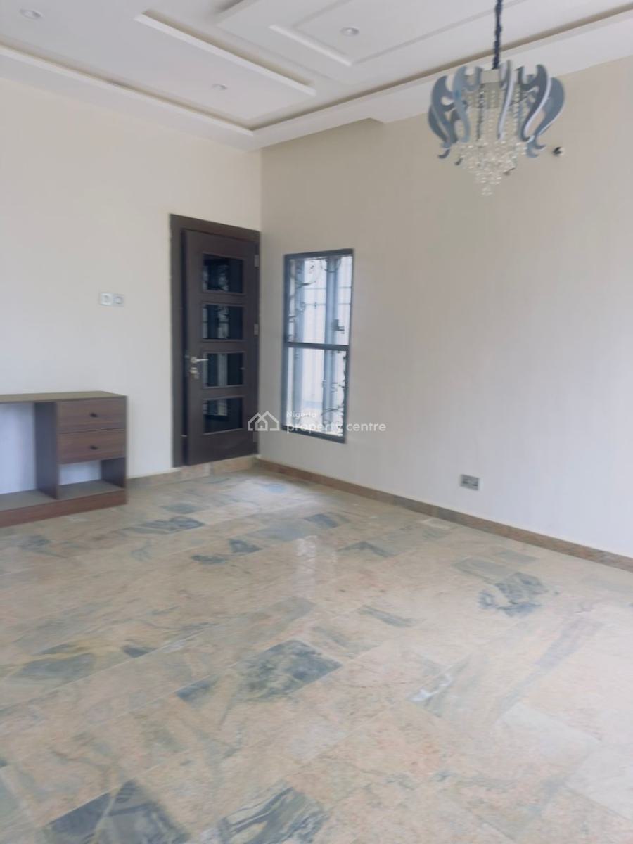 Luxurious 6 Bedrooms Duplex with 2 Rooms Bq, Wuse 2, Abuja, Detached Duplex for Sale